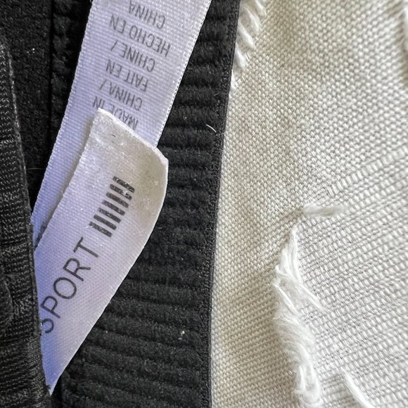 Victoria's Secret Sport Incredible Sports Bra 34C Stretch - Picture 4 of 4